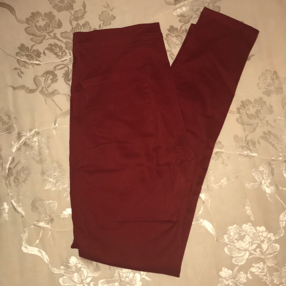 High waisted red stretchy skinny pants